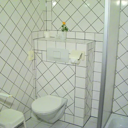Liezenerhof 3*