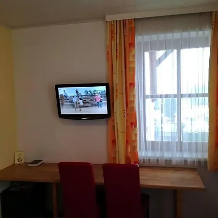 Liezenerhof 3*