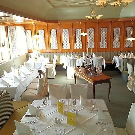 Liezenerhof 3*