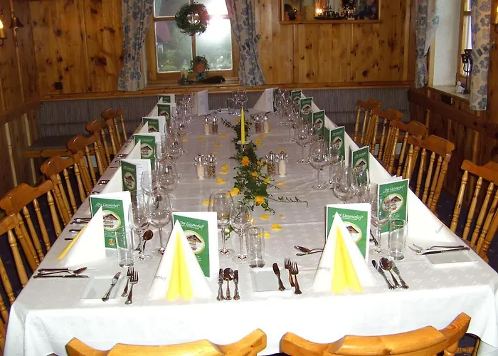 Hotell Liezenerhof 3*